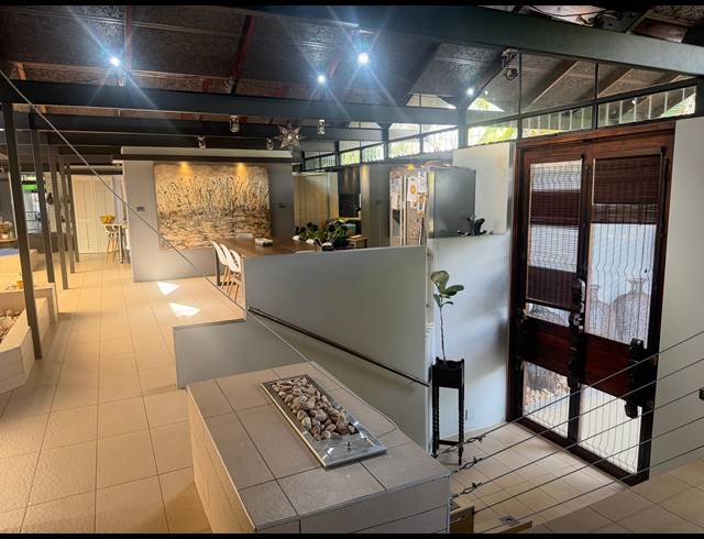 6 BEDROOM HOUSE FOR SALE IN LYNNWOOD MANOR